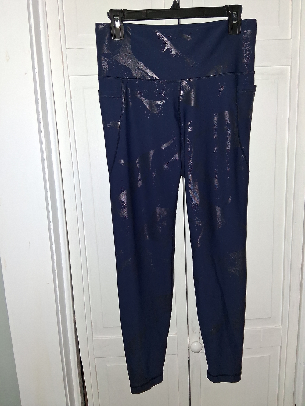 Old Navy Active Navy Leggings with Metallic Sheen